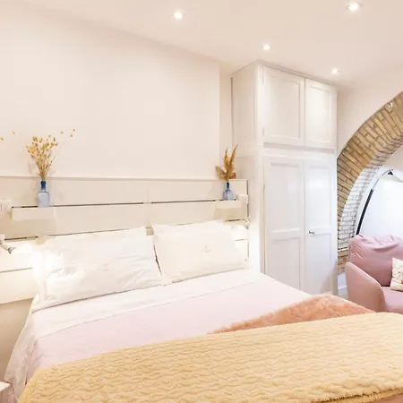 아파트 Center Boutique *